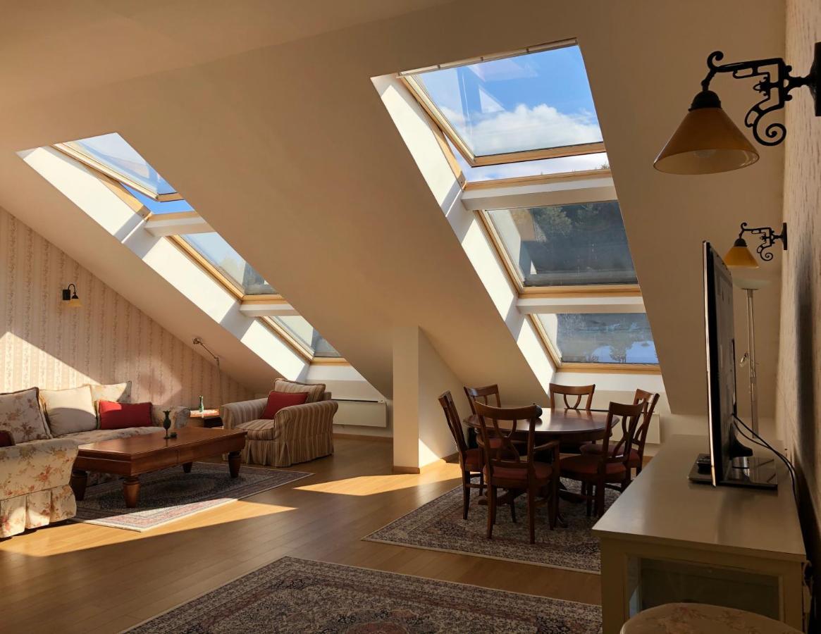 בנסקו Luxury Penthouse With A Lavish Spa And 2 En-Suite Bedrooms מראה חיצוני תמונה